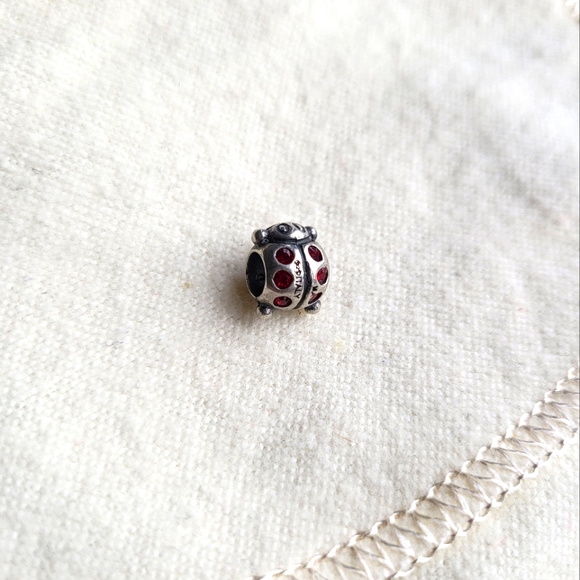 Kay Jewelers Michael Anthony Charmed Memories 'Ladybug' Sterling silver charm - Picture 4 of 4